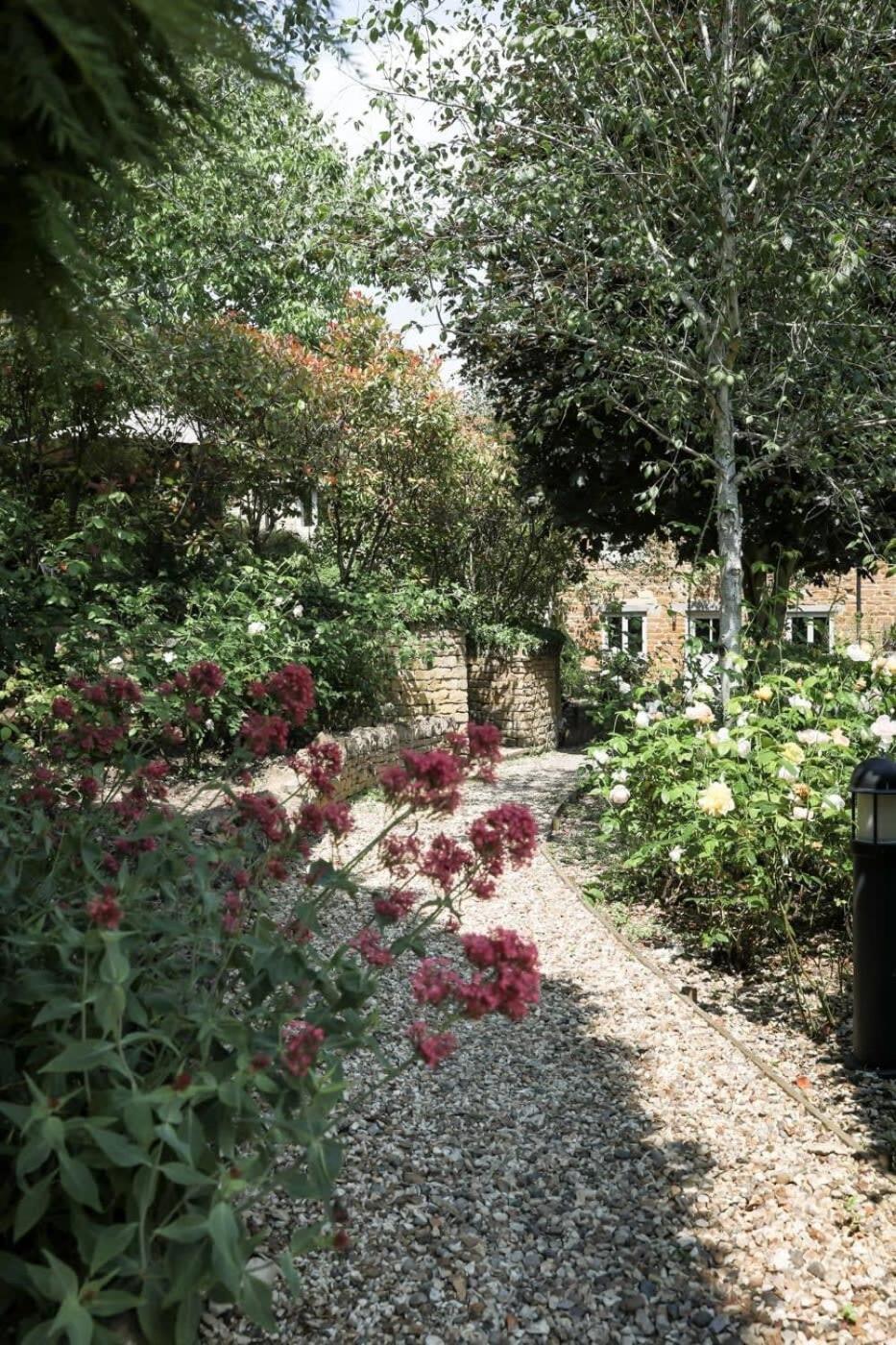 Two Rose Walk Cottage Cotswolds Moreton-in-Marsh Eksteriør bilde